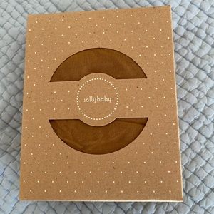 Solly Baby / The Wrap / Camel color NWT